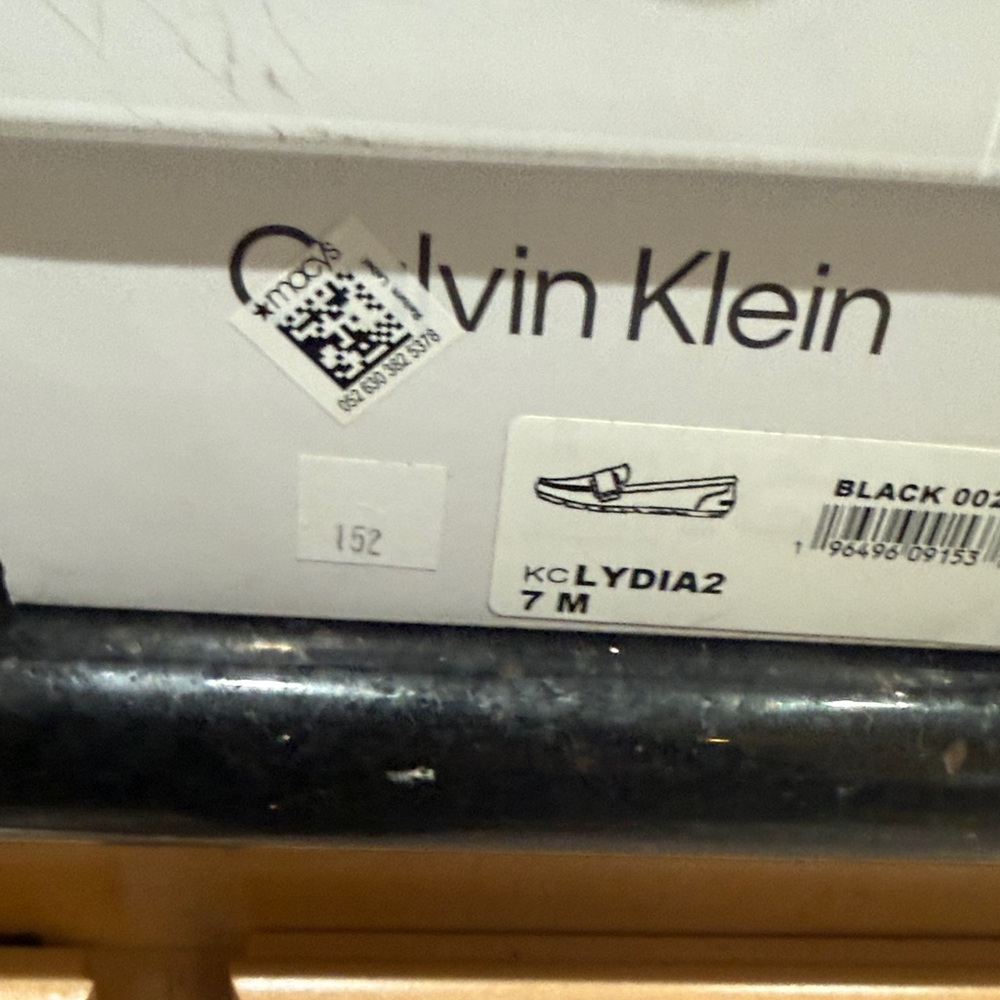 BOGO BRAND NEW W/ TAGS Calvin Klein Black Leather Slip-On Loafers Size 7 - Picture 3 of 3